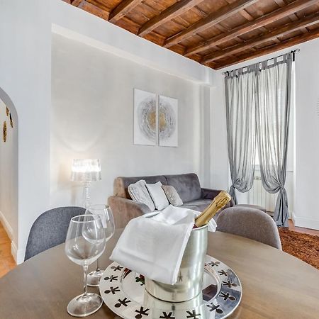 Campo Dei Fiori Royal Orchid Apartment Rome Extérieur photo